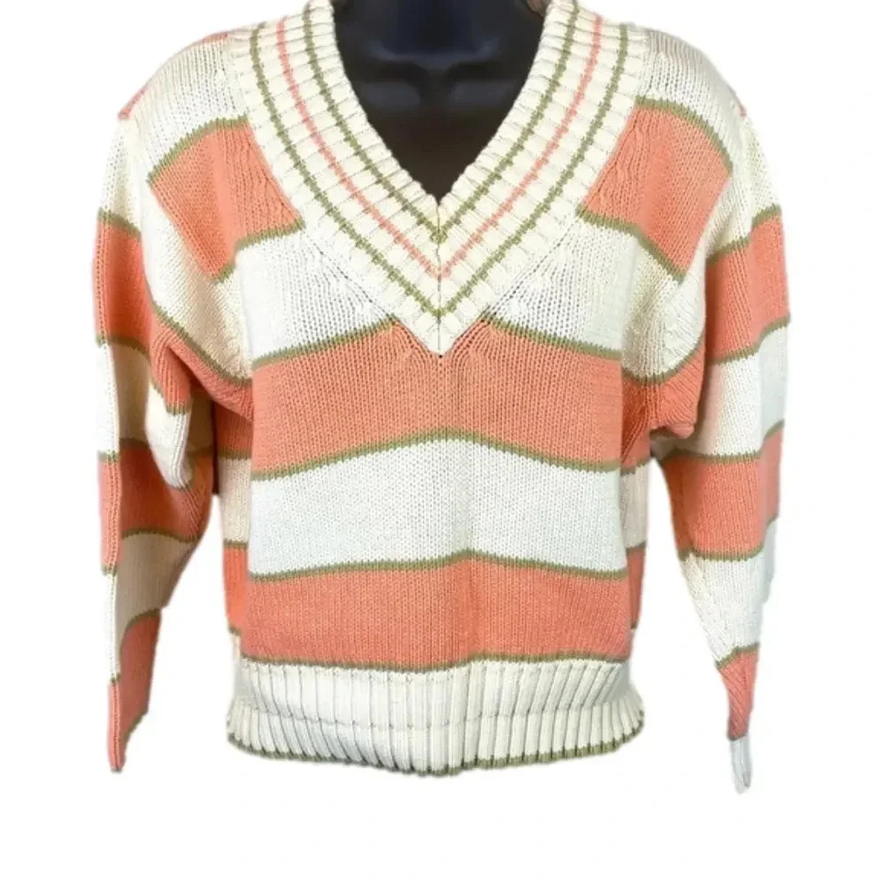 Vintage‎ Liz Claiborne sweater.